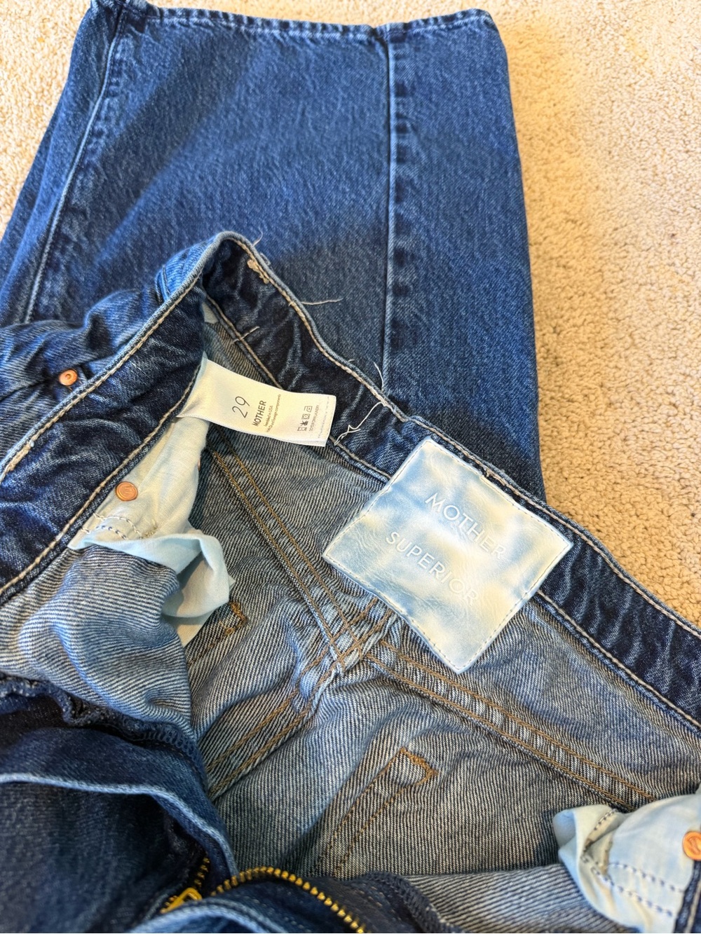 MOTHER Wide Leg Cropped Jeans in Medium Blue Wash half pipe - Picture 4 of 6